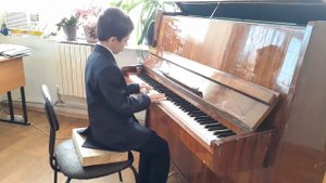 Р.Глиэр "Романс" на фортепиано.