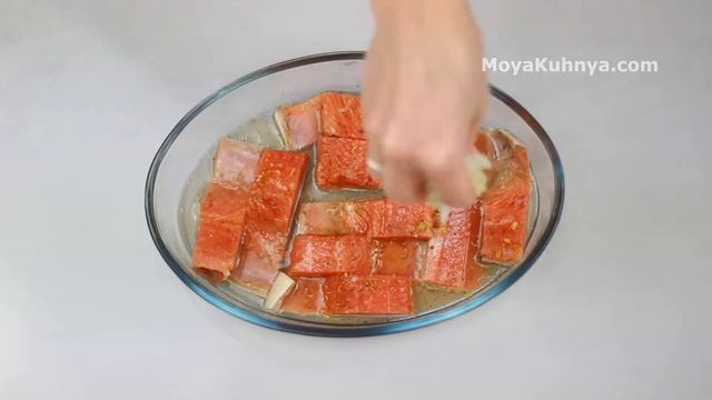 Горбуша, запеченная в духовке