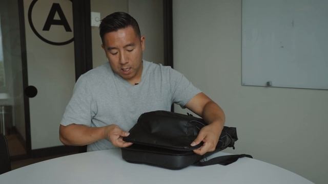 Lenovo Commuter Backpack смотреть онлайн