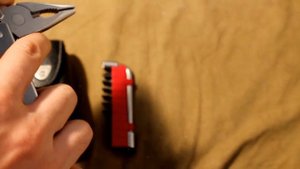 Лучший мультитул - Victorinox SwissTool