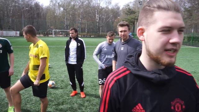 ЗАБЕЙ ГОЛ ЧТОБЫ ВЫЖИТЬ! / Выходы 1 на 1 с НАКАЗАНИЕМ из 15 мячей! смотреть онлайн