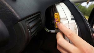 Как снять приборную панель Audi A4 B5 / How to remove the instrument panel Audi A4 B5
