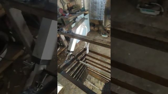 Автоматический поворот лотков в #инкубаторе делаем сами смотреть онлайн