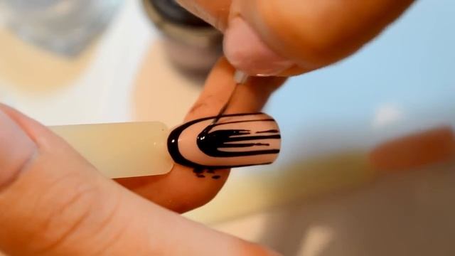 ДИЗАЙН НОГТЕЙ?ГОЛОГРАФИК ФРЕНЧ?HOLOGRAPHIC NAILS смотреть онлайн