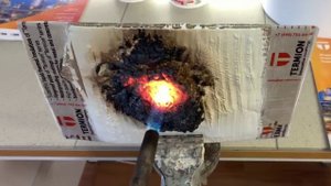 Испытание огнезащитного покрытия Термион Огнезащита 02 для дерева (нанесение на картон толщиной 5мм)