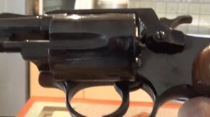 37.Револьвер SMITH & WESSON.Модель 36.
