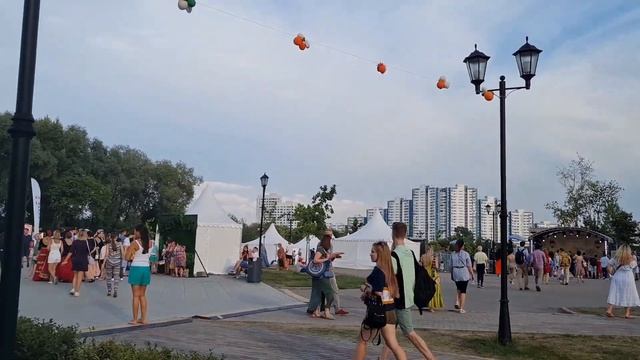 День Индии в острове мечты 2022. смотреть онлайн