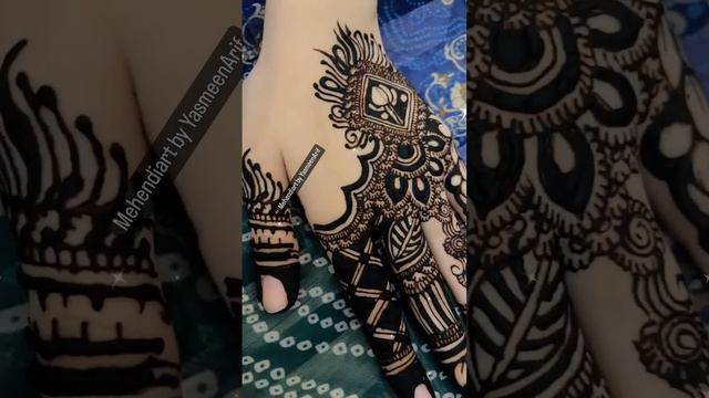 #mehendiartist #hennaart heavy fingering design art by YasmeenArif online classes are available смотреть онлайн