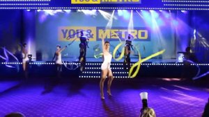 номер с анимацией, гимнастки с лентами