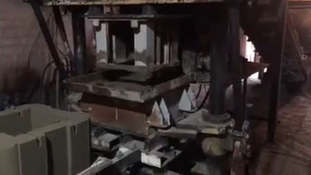 Вибропресс . Столбовые камни