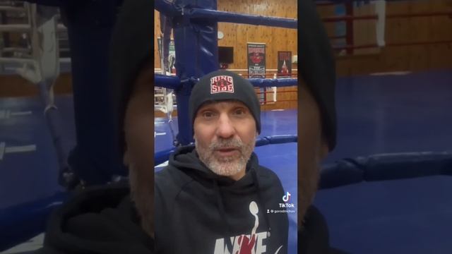 Что происходит с боксом. Усик против Граховича. Фьюри против Чисоры. #городничев #усик #фьюри смотреть онлайн