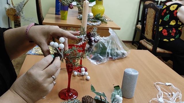 Мастер-класс "Новогодний подсвечник из бокала"