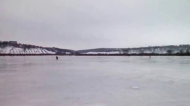 Зимняя рыбалка на Оке ( г. Павлово на Оке ). Затон смотреть онлайн