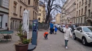 ул. Дзирнаву Рига Латвия