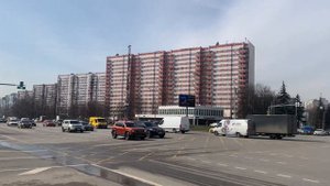 Перекрёсток Ленинского проспекта и улицы Миклухо-Маклая, г. Москва, 05.04.2023