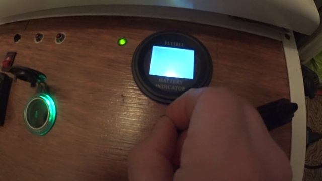 Двухкамерный Авто морозильник в работе смотреть онлайн