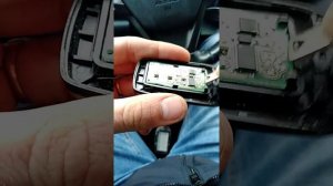 Как заменить батарейку на ключе Тойота Камри 2016