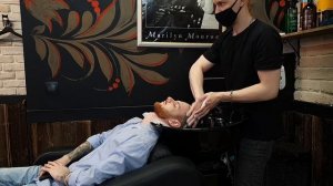 как правильно мыть голову.мытье головы в барбершопе .моим голову клиенту