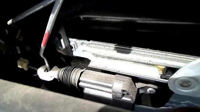 Saturn Power Window Motor & Regulator Removal смотреть онлайн