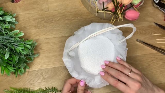 Букет в корзине из тюльпанов и сирени/Сборка/Мыловарение смотреть онлайн