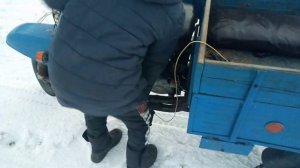 Как ездить на мотороллере муравей, кратко)(