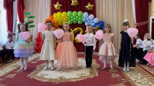 26.05.2022. Выпускной в детском саду. Благодарность работникам детского сада от детей.