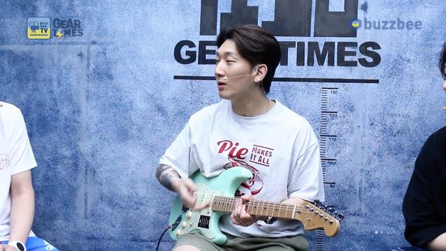 [GearTimes 3748회] 펜더 Fender USA Limited Edition American Ultra Stratocaster - Surf Green смотреть онлайн