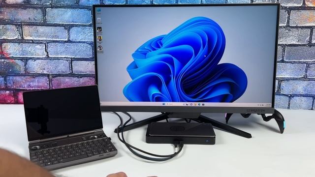 The New GPD G1 Is A Fast Compact eGPU, Oculink & USB! Hands-On First Look смотреть онлайн
