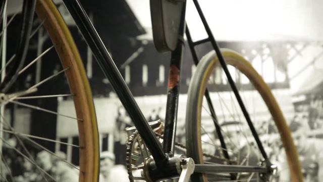 Проект "Веломузей" - экспозиция "150 лет велосипеда". смотреть онлайн