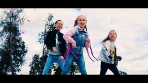 Милана Гогунская клип - малявка - 😆