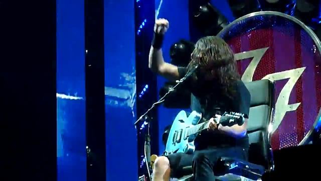 Foo Fighters "Times Like These" Saint Paul,Mn 8/22/15 HD смотреть онлайн
