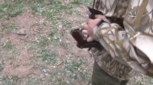 Как перезарядить пистолет Макарова одной рукой
