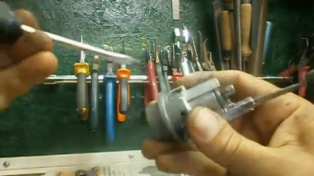 Разбор замка зажигания Suzuki Vitara смотреть онлайн