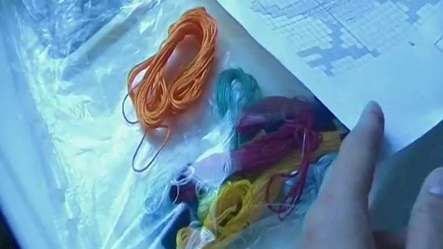 вышивка крестиком вместо гаджетов смотреть онлайн