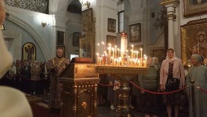 Задостойник : Величай душе моя, Пречестный Крест Господень - исполняет протодьякон Владимир Назаров