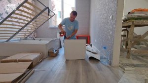 Сборка спальни Тиффани. кровать,тумбочки,стол.