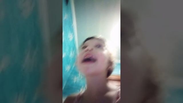 Я встала и пошла чистить зубы и папила вадички смотреть онлайн