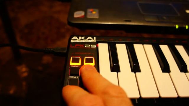 MIDI-клавиатура Akai LPK-25 + Linux смотреть онлайн