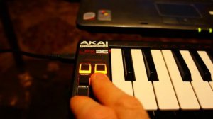 MIDI-клавиатура Akai LPK-25 + Linux
