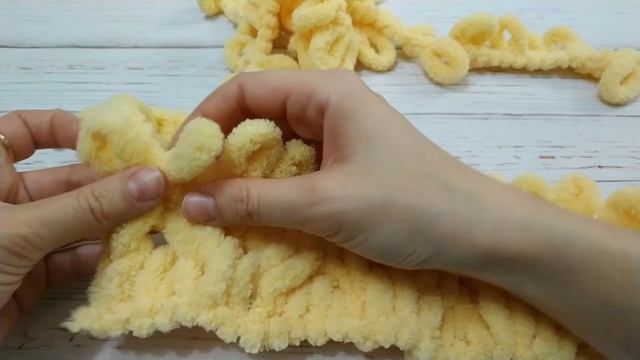 Узор "Медовый" из Alize Puffy смотреть онлайн