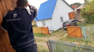 НАЧИНАЕМ БЮДЖЕТНЫЙ РЕМОНТ МАНСАРДЫ В ДАЧНОМ ДОМИКЕ/ДЕМОНТАЖ СТАРОГО ФРОНТОНА/РЕМОНТ ДАЧНОГО ДОМИКА