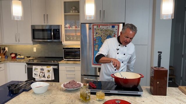 La mejor receta de Ragu Bianco de Cinghiale, Tradición de la Toscana, Italia.CLQ Chef Solutions смотреть онлайн