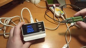 Тест USB зарядки на 4 порта и Лживый амперметр