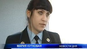 НАРЯДУ С ПРИСТАВАМИ БЕСЕДУЮТ И СВЯЩЕННИКИ