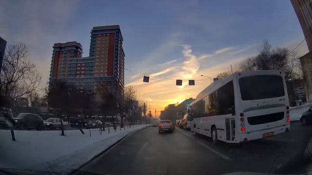 Движение на автомобиле по Тюмени с Заречный проезд 4а на улицу Котовского смотреть онлайн