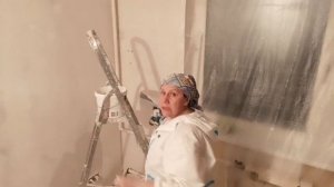 Как шпатлевать потолок под покраску