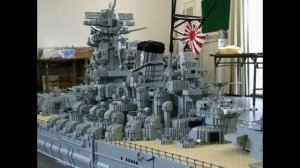 Огромный корабль собранный из Лего.