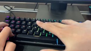 How to take a screenshot on a 60% keyboard #shorts