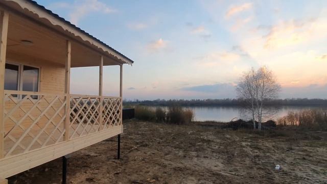 Дачный домик на берегу иртыша