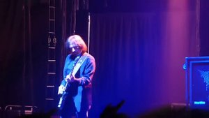 Black Sabbath - "Iron Man", live in Frankfurt, 04.12.2013